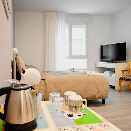 Appartement Cozy Studio Downtown à Bassano del Grappa Extérieur photo